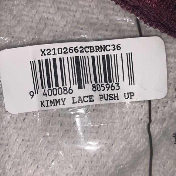 Federicks Of Hollywood Push Up Bra - Picture 5 of 6